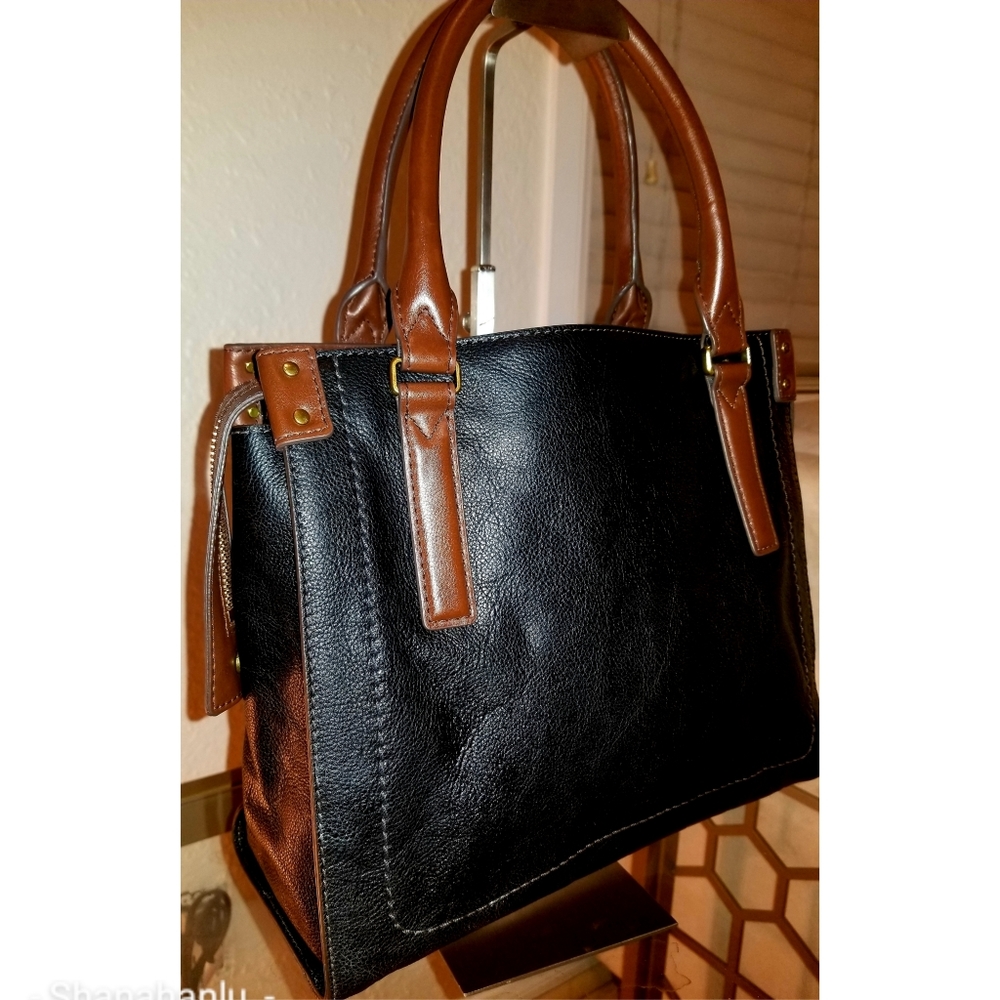 FOSSIL CLAIRE Black/Brown Satchel